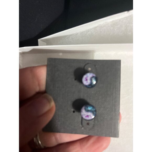 nwt Jewelry - nwt MEDIUM GAGED EARINGS NOT GAGED BUT LOOK LIKE GAGES